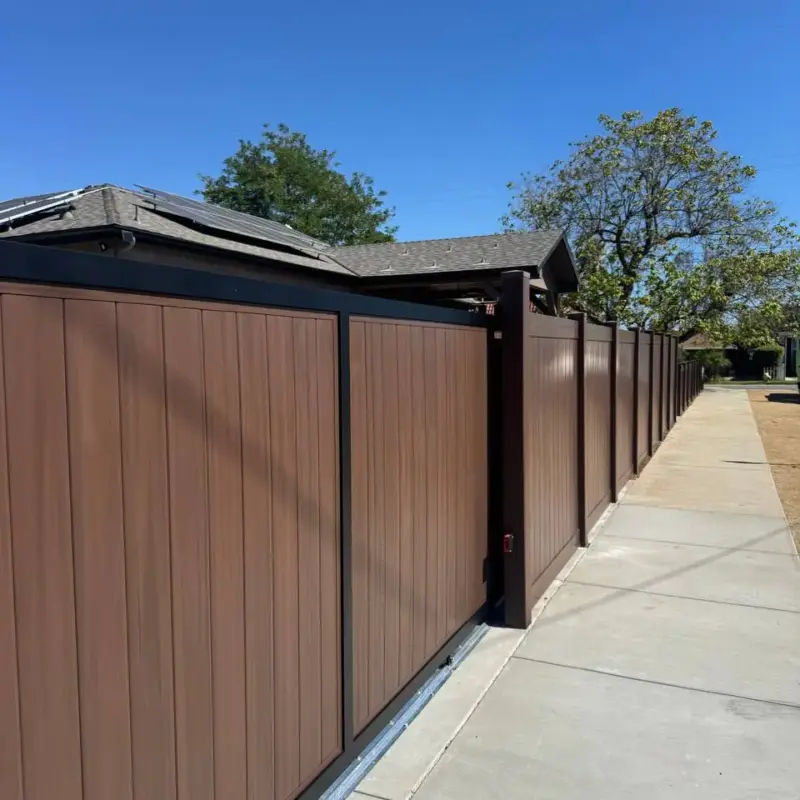 A 6Foot Dark Sequoia Vinyl Fence (2)