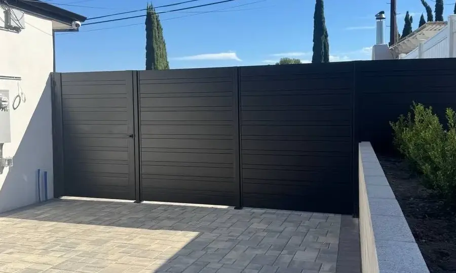 Black Aluminum Privacy Fence Installation In Granada Hills Ca
