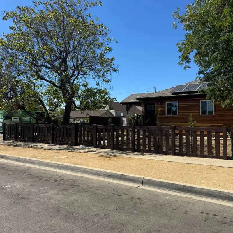Privacy Vinyl Fence &Amp; Gate Installation In Granada Hills, Ca (5)