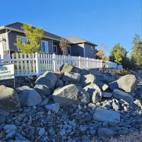 Vinyl Straight Picket Fence Panel (5)