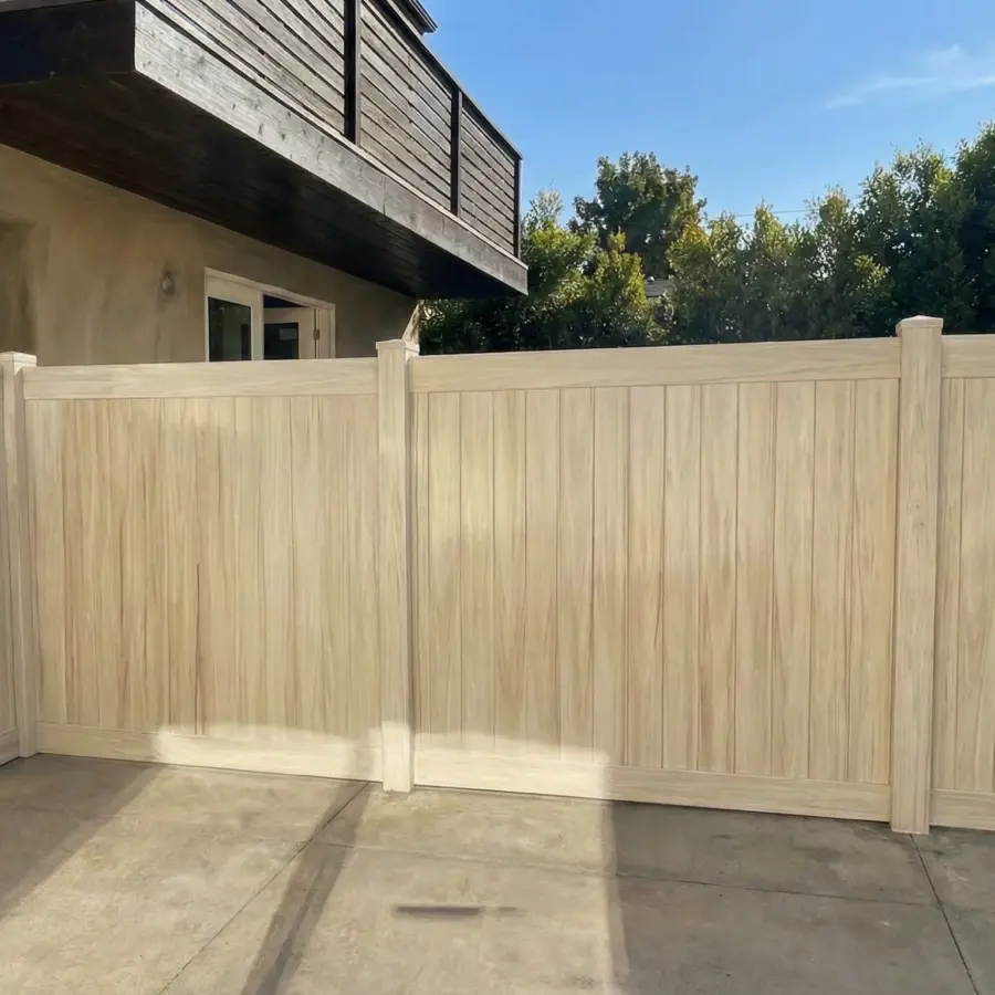 Vinyl Privacy Fence &Amp; Pedestrian Gate Installation In Los Angeles, Ca