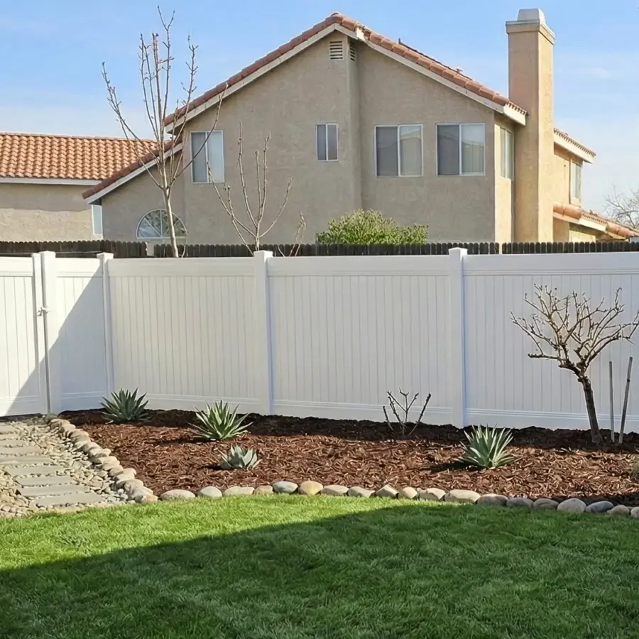 Vinyl Privacy Fence &Amp; Side Gate Installation In Lancaster, Ca
