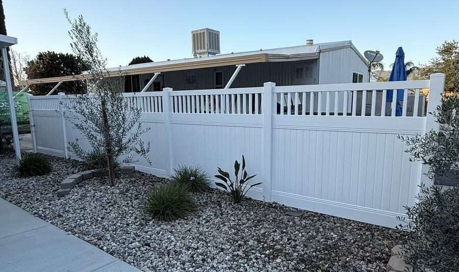 Vinyl Privacy Fence With Picket Top Installation In Simi Valley