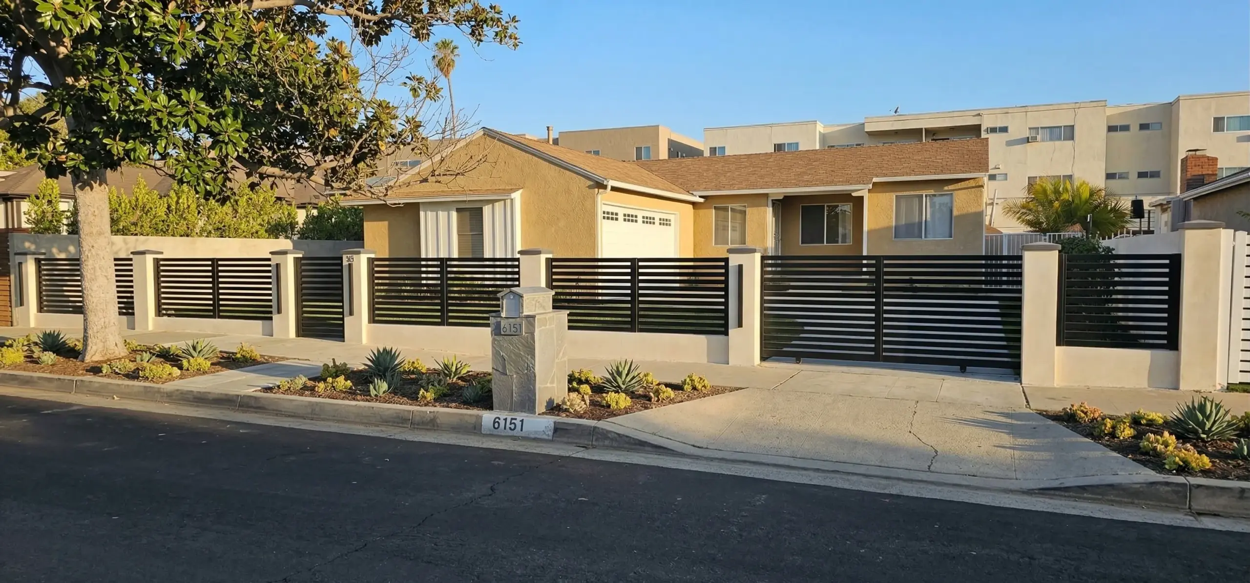 Semi-Privacy Aluminum Fence & Gate Installation in Tarzana