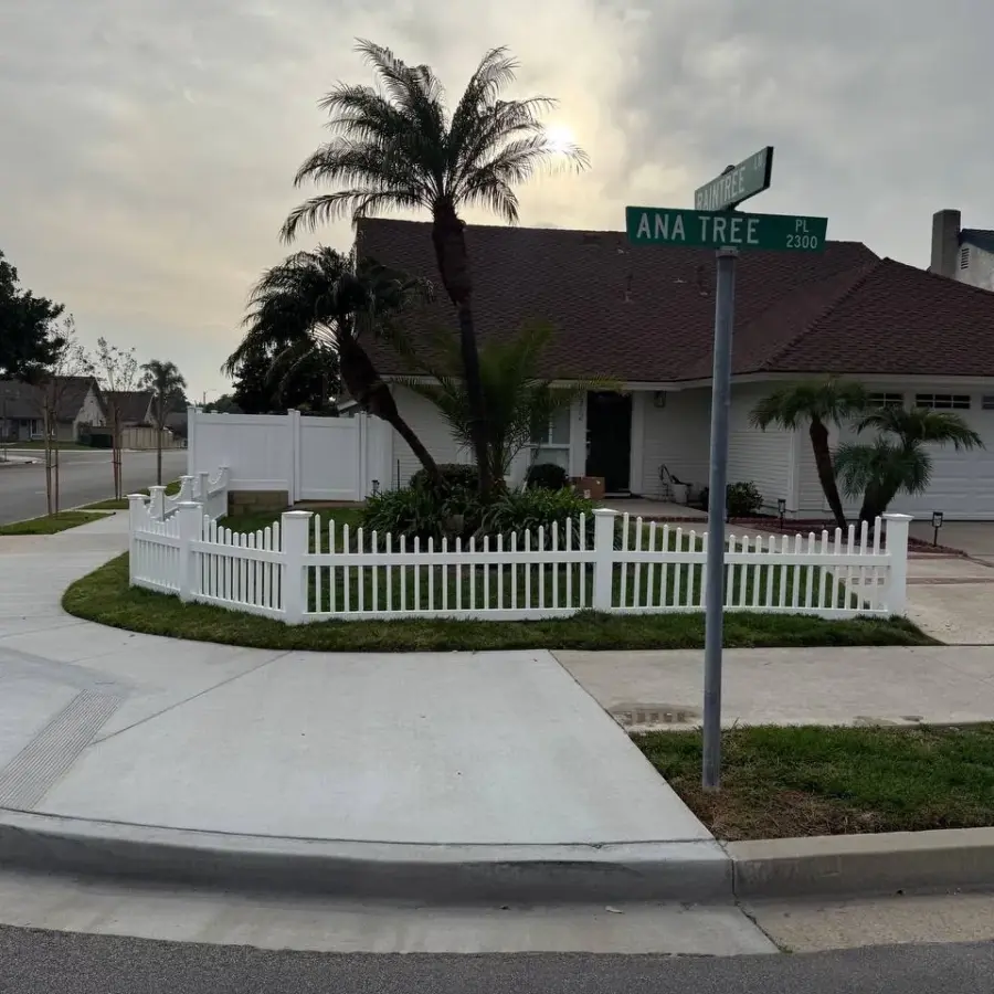 Vinyl Picket Fence Installation In Tustin