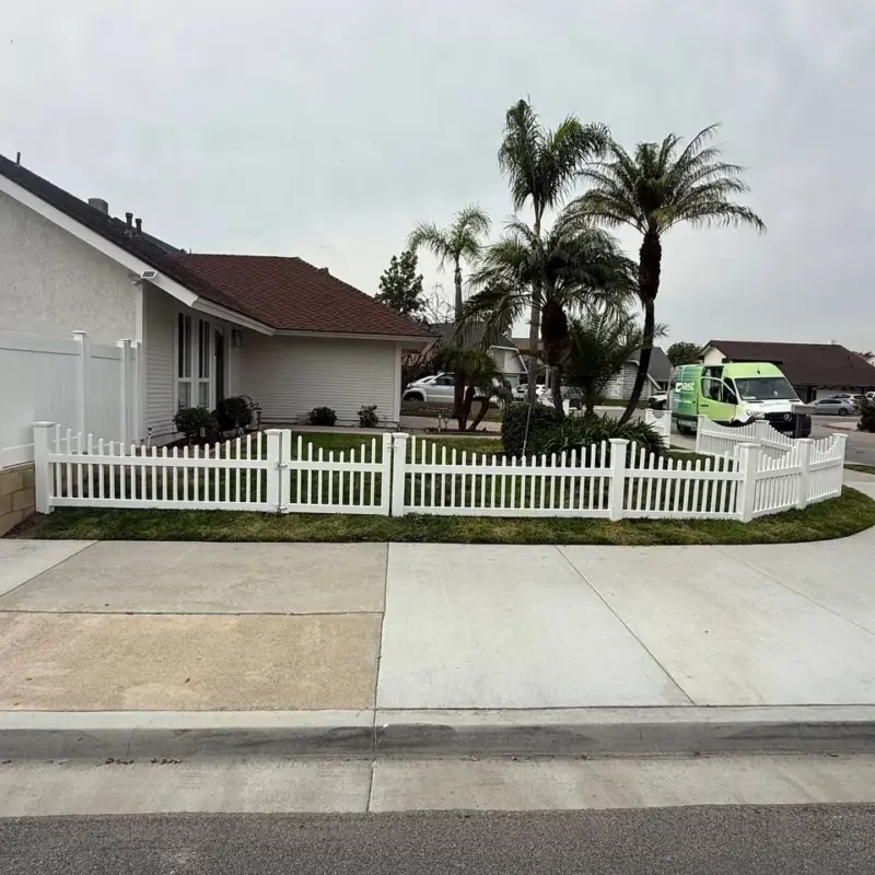 Vinyl Picket Fence Installation In Tustin, Ca1