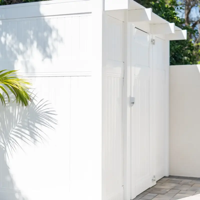 Premium Aluminum &Amp; Vinyl Fencing System Installation In North Hollywood